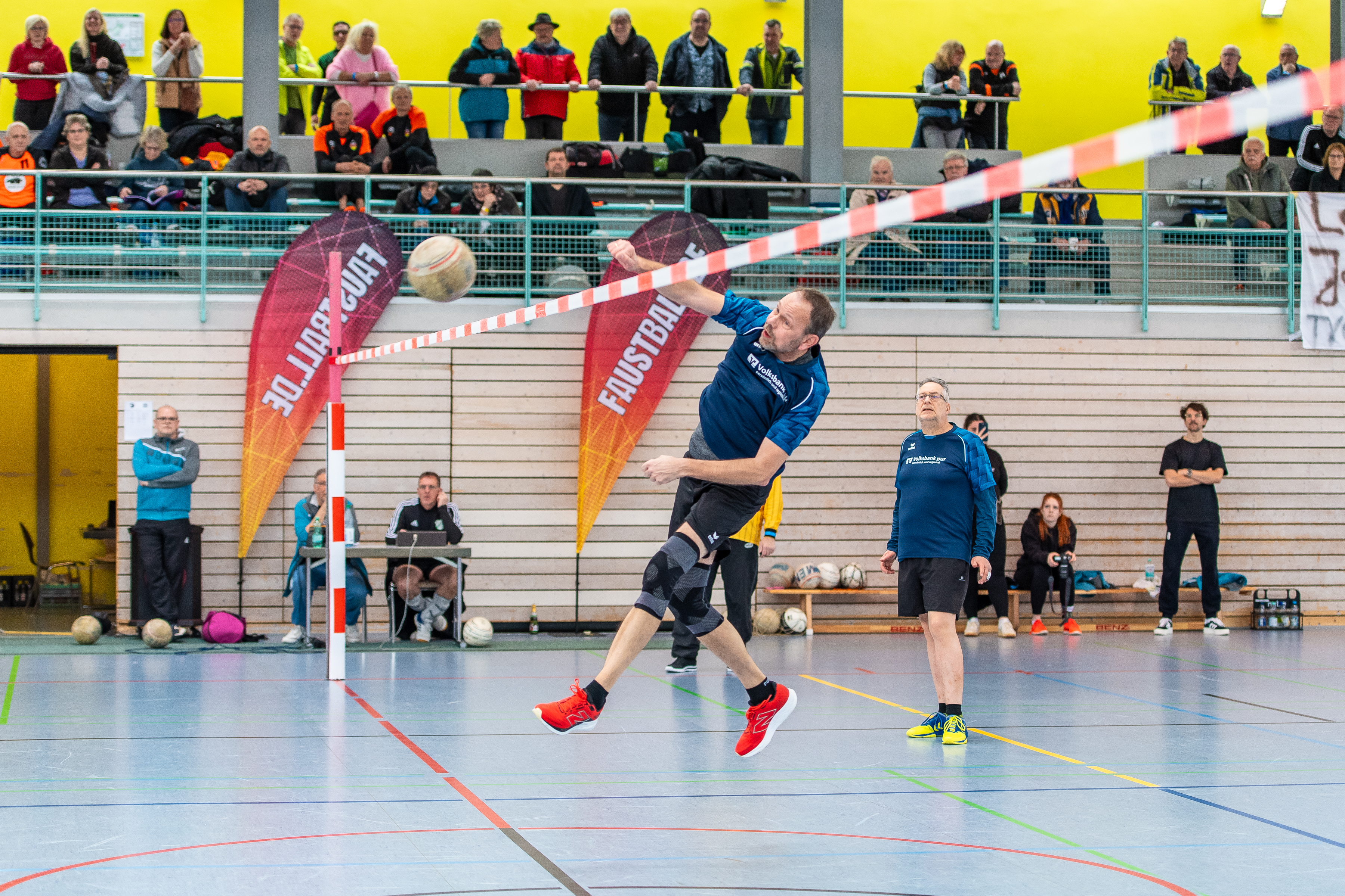 faustball_2025_dm_mnner_55m_sp11_schelbronn_vers_essenrode_018_20250316_54393001900_o